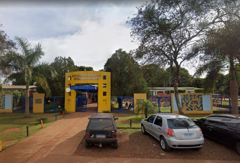 Ladrão furta 50 quilos de carne, panelas e liquidificador em cozinha de Ceim