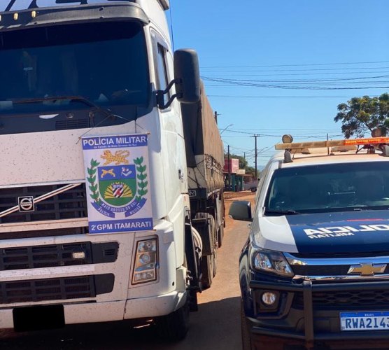 Polícia Militar de Nova Itamarati recupera caminhão roubado que seguia para Ponta Porã