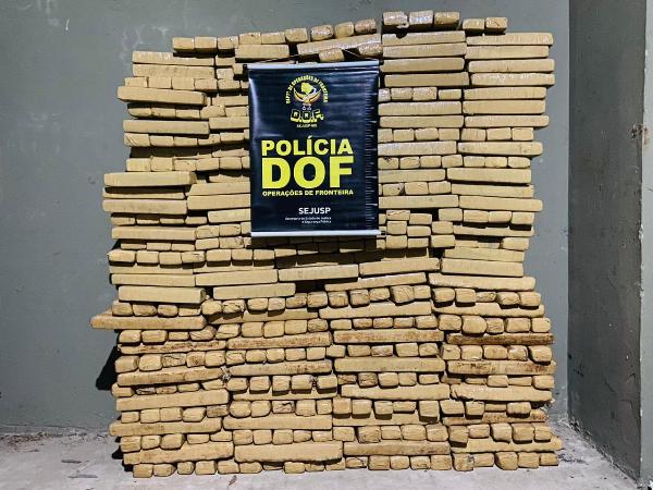 Veículo roubado é recuperado pelo DOF com mais de 700 quilos de drogas em Sidrolândia
