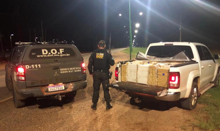 Amarok carregada com mais de uma tonelada de maconha é apreendida pelo DOF em Antônio João