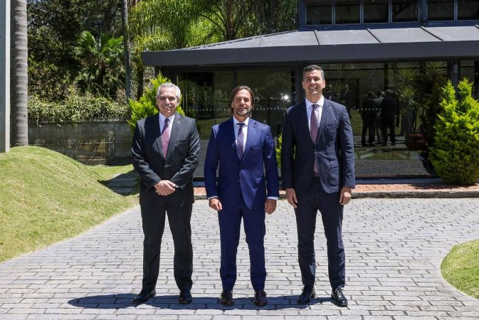 Paraguai suspenderá importação de armas em campanha contra o crime