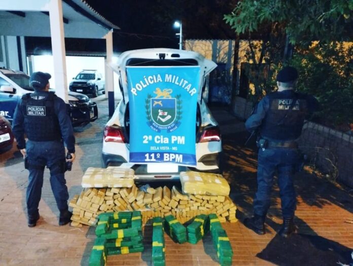 Em Bela Vista, PM apreende mais de 200 kg de maconha e veículo com motor adulterado