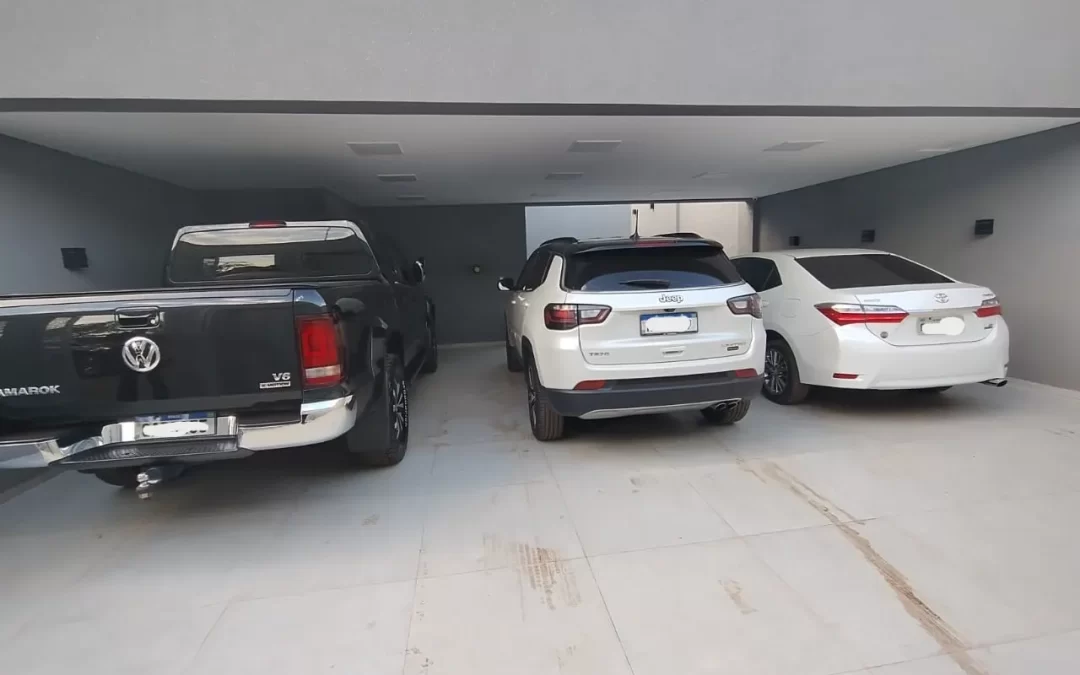 Gaeco apreende cinco veículos em operação que envolve policiais civis com tráfico