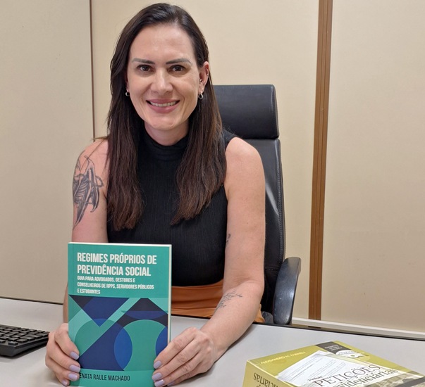 Procuradora lança livro com tema inédito para ajudar advogados e estudantes
