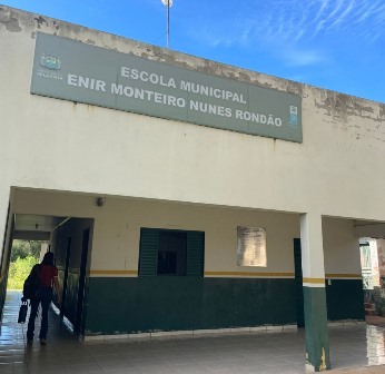 Secretaria de Educação realiza matrículas e reforça compromisso com a comunidade