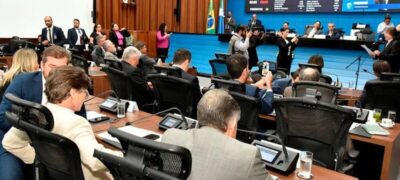 Ordem do Dia: Refis às microempresas e medidas tributárias são aprovadas em 1ª