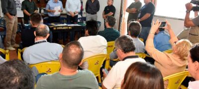 Frente Parlamentar do Leite debate legislação e crescimento econômico na Expogrande