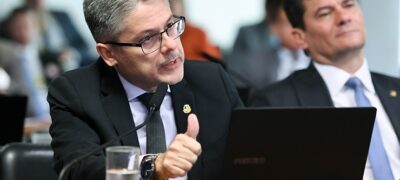 CSP aprova porte de arma de fogo aos advogados para defesa pessoal