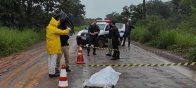 Homem é encontrado morto com tiros na cabeça em assentamento