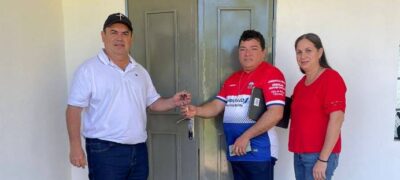 Prefeito de Bella Vista Norte entrega cozinha-jantar na Escola Básica de Santa Ana da Apa