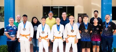 Prefeitura de Jardim recebe atletas medalhistas dos Jogos Escolares da Juventude
