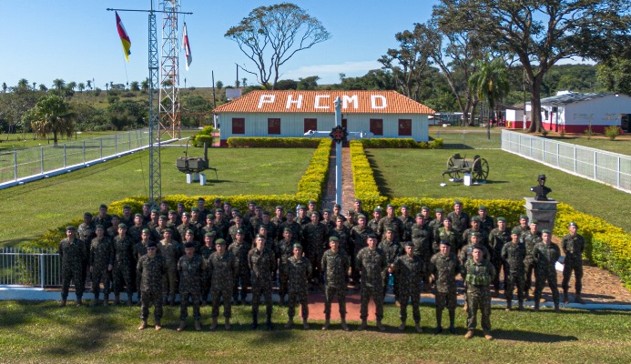 Oficiais-alunos da EsAO realizam visita histórico-cultural ao Parque Colônia Militar dos Dourados, em Antônio João