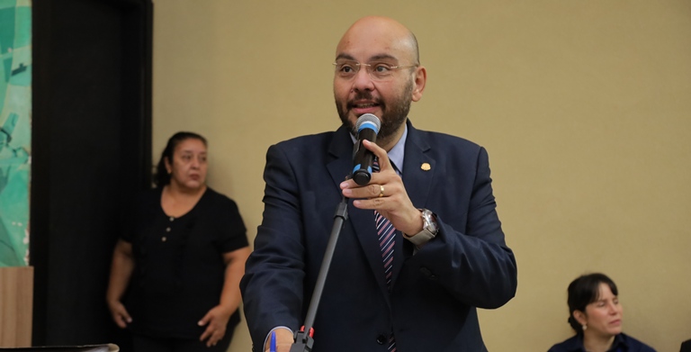 Agnaldo Pereira Lima quer parceria para garantir construção de 150 casas populares no Nova Itamarati