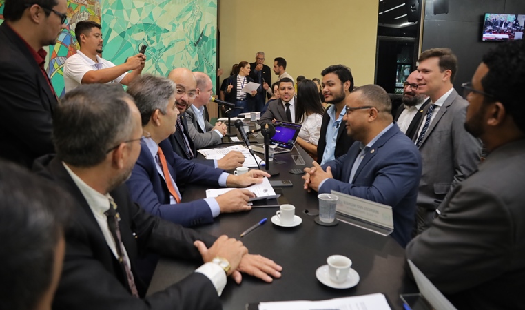 Câmara de Vereadores de Ponta Porã aprova piso salarial de Agentes de Saúde e Endemias