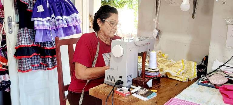 Festas juninas aquecem as locações no ateliê Neuza Kaipira Chique, em Bela Vista