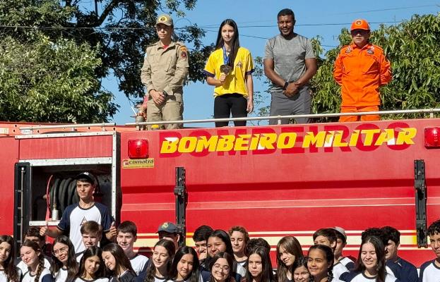 Atleta Bela-vistense ganha medalha de bronze no Tênis de Mesa nos jogos escolares da juventude
