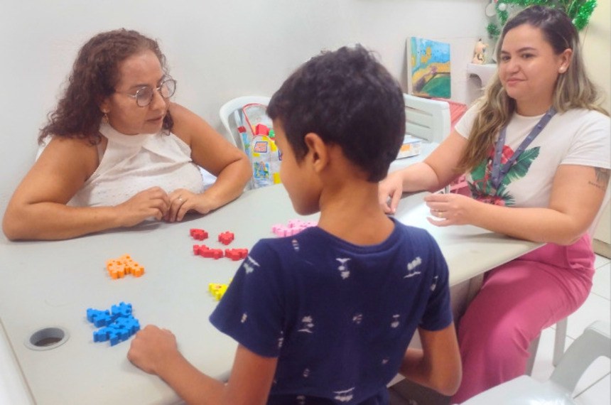 Projeto propõe remuneração de equipes multiprofissionais que atendam o TEA