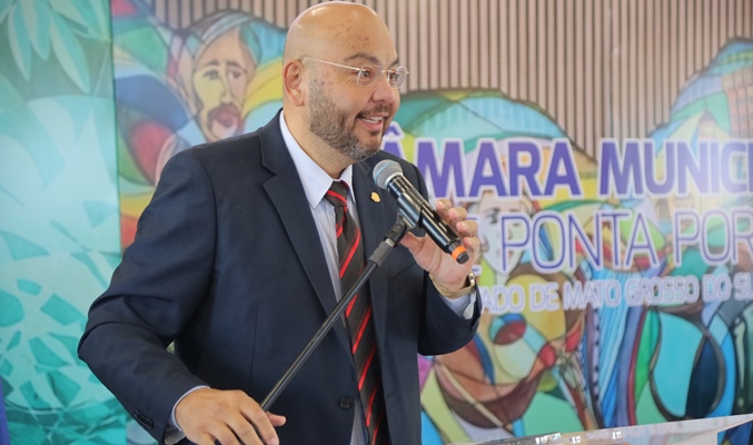 Agnaldo Pereira Lima cobra atendimento pediátrico diário em Sanga Puitã