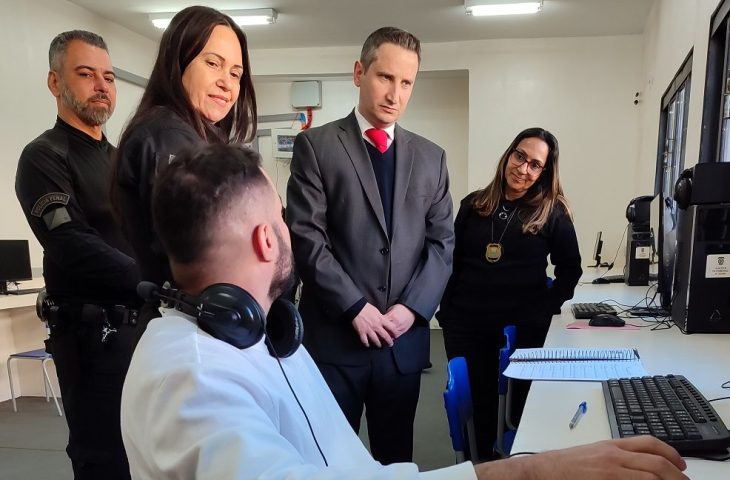 Projeto vai ofertar mais de 300 cursos virtuais gratuitos em unidades prisionais de Mato Grosso do Sul