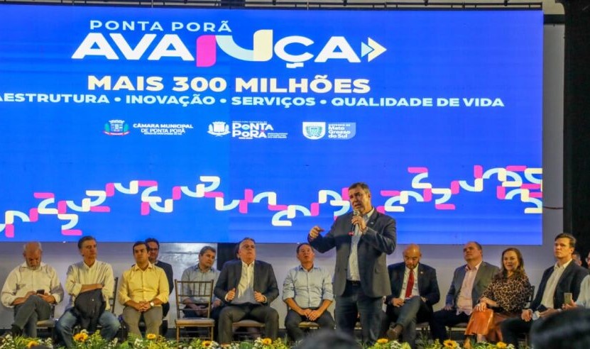 Presidente da Câmara, vereadores e prefeito  mantêm audiência com governador Riedel