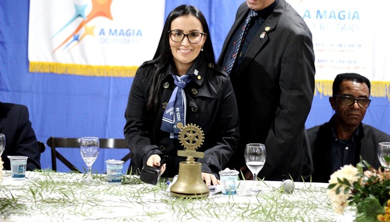 Rosana Rodrigues Cáceres toma posse como Presidente do Rotary Club de Bela Vista