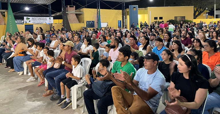Abertura do Workshop Meio Ambiente reúne comunidade em noite de arte, educação e consciência ambiental em Porto Murtinho