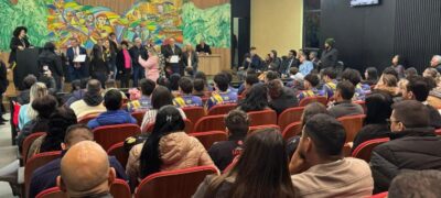 Câmara de Ponta Porã presta homenagens em sessão solene