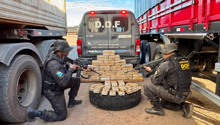 Em Anaurilândia, DOF apreende pasta base de cocaína em estepe de carreta com destino a São Paulo