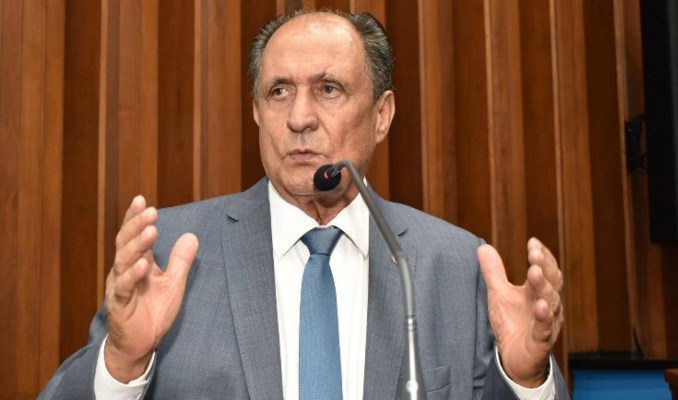 Atleta de Jardim é campeão sul-americano de Wushu e recebe homenagem na Assembleia