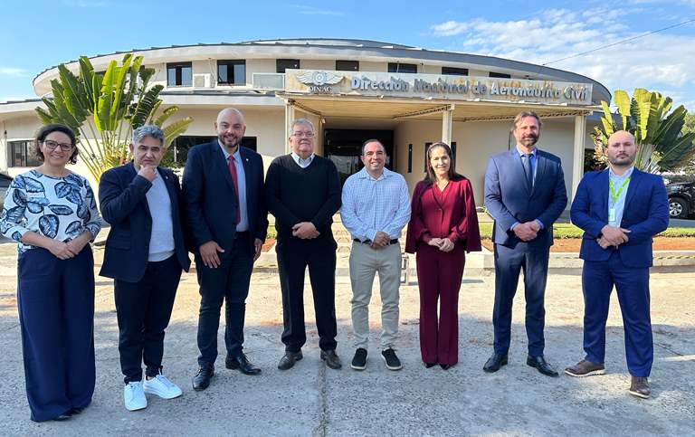 Aeroporto Binacional: comitiva da fronteira avança tratativas em Assunção