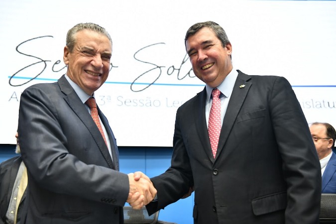 Com Riedel, Paulo Corrêa articulou investimentos para os 79 municípios