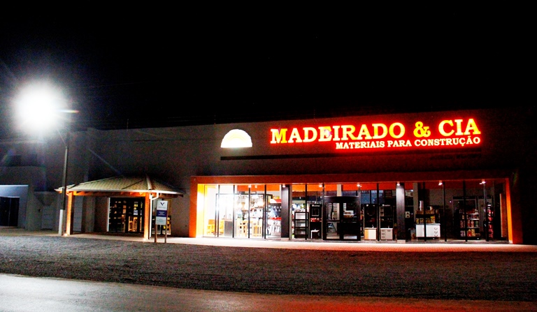 Loja Madeirado e Cia será reinaugurada no dia 8 de julho com espaço moderno e promoções especiais