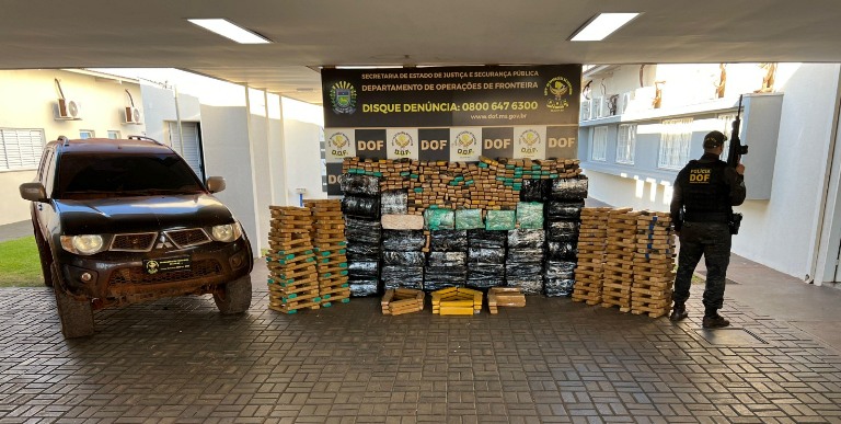 Veículo furtado em São Paulo é recuperado pelo DOF com 1,3 tonelada de drogas em Rio Brilhante