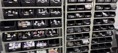 Farmácia Pública de Caracol amplia atendimento e passa a entregar medicamentos também no período noturno