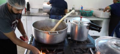 Gás natural encanado nas escolas estaduais de MS gera economia de gastos e segurança nas unidades