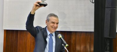 Paulo Corrêa é homenageado com Troféu Colibri de Prata pelo Creci-MS