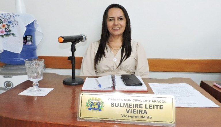 Vereadora Meire Leite homenageia Seleção de Caracol pela classificação na Copa Assomasul