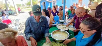 Prefeitura de Caracol promove almoço dançante para idosos do SCFV 60+ em parceria com o Sicredi