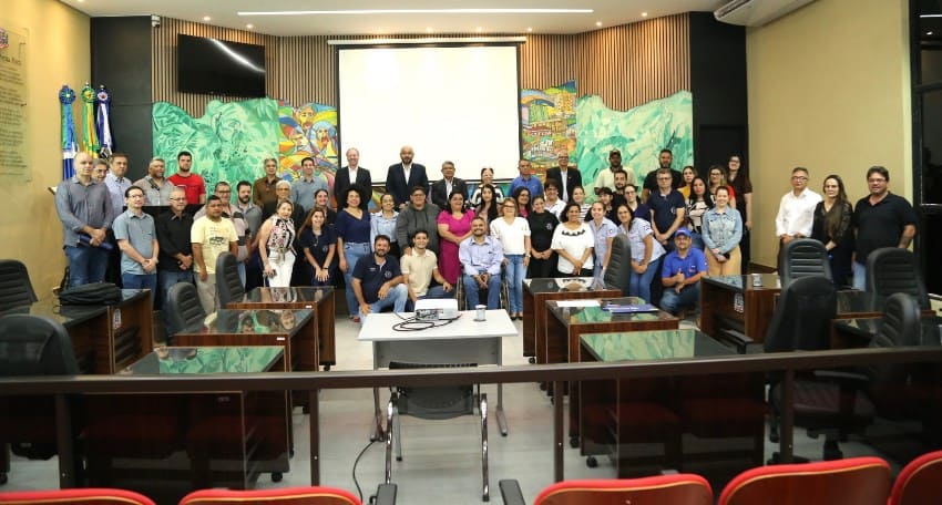 Em audiência pública, autoridades expõem situação financeira dos poderes municipais