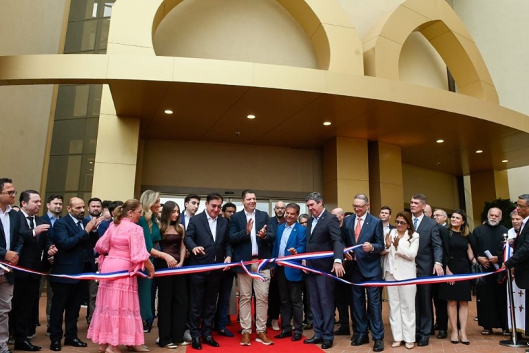 Inauguração de novo shopping gera empregos e fortalece integração na fronteira