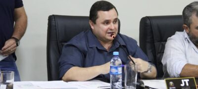 Vereador JT solicita esclarecimentos sobre corte da insalubridade dos agentes de saúde