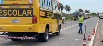 Prefeitura de Porto Murtinho realiza vistoria em veículos da frota da Educação