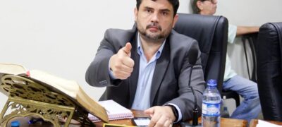 Vereador Johnys Basso cobra regularização de sistemas da Educação e Saúde