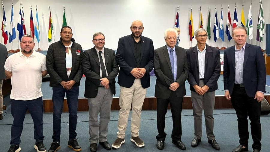 Ponta Porã marca presença em reunião sobre o Acordo Mercosul–União Europeia na UNILA