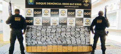 DOF apreende mais de 370 quilos de cocaína em compartimento oculto de carreta