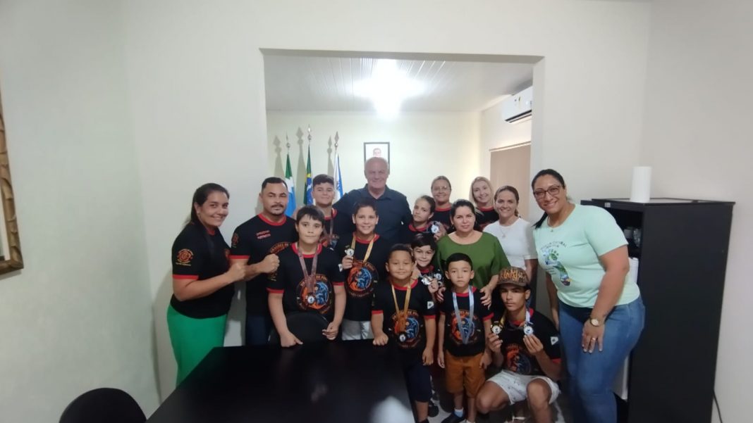Caracol conquista 9 medalhas no Campeonato Estadual de Kung Fu Kuoshu 2025