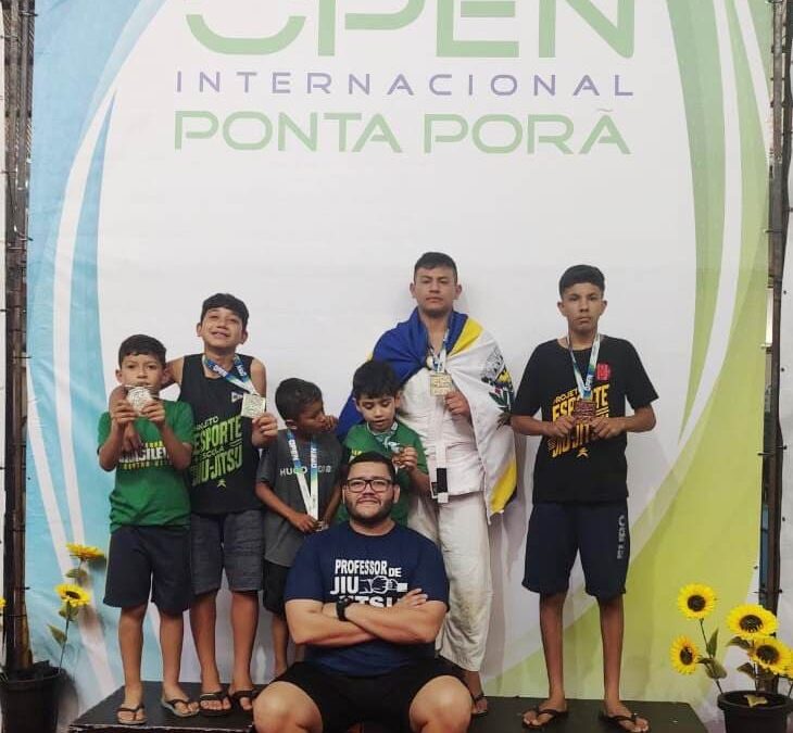 Caracol conquista excelentes resultados na 7ª Etapa Estadual de Jiu-Jitsu