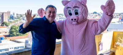 Prefeitura de São Gabriel abusa do direito de gastar com festa e vira alvo de denúncias