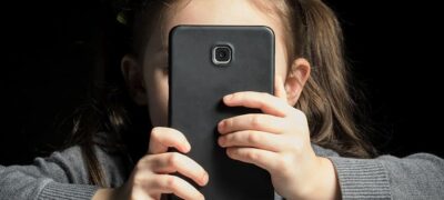 Adultização: Lula sanciona estatuto que protege criança e adolescente na internet