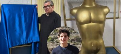 ‘Surpresa’: veja relicário onde roupa de Carlo Acutis vai ficar em Campo Grande